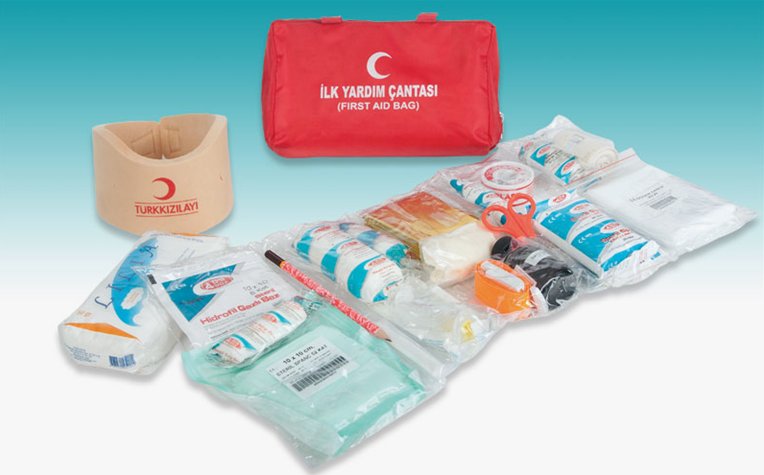 Araç İlk Yardım Çantası