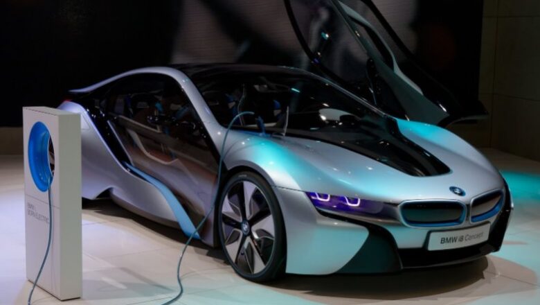  BMW Elektrikli Araba: Lüks ve Çevreci
